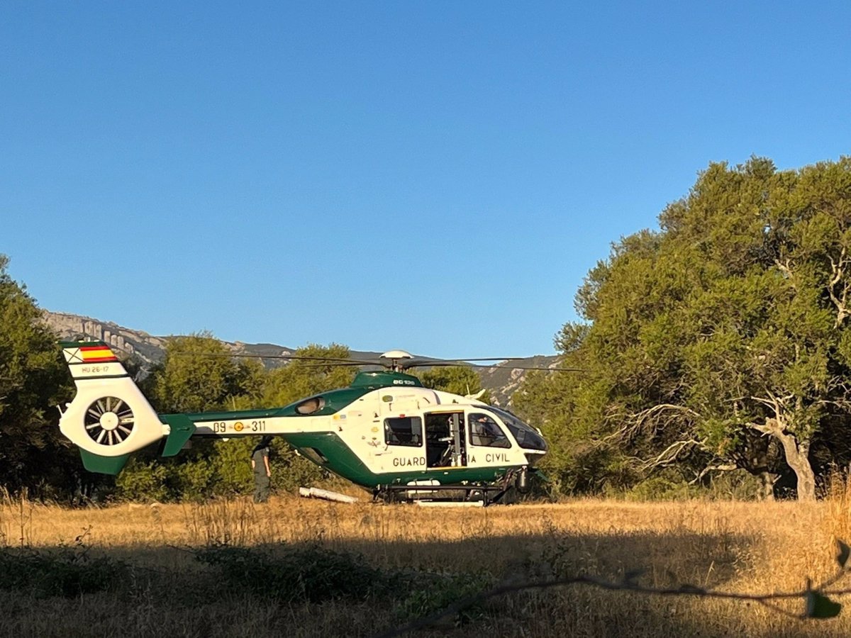 helicoptero guardia civil vehiculo