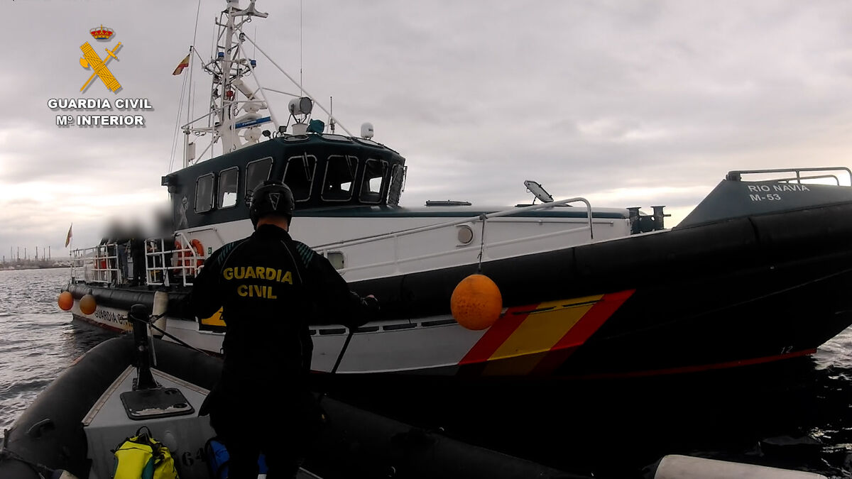 lancha semar geas grupo subacuatico vehiculo Guardia Civil