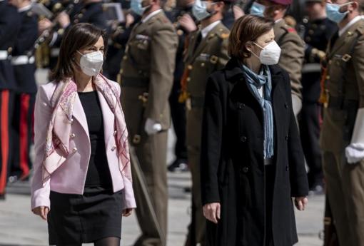 ministras defensa robles parly