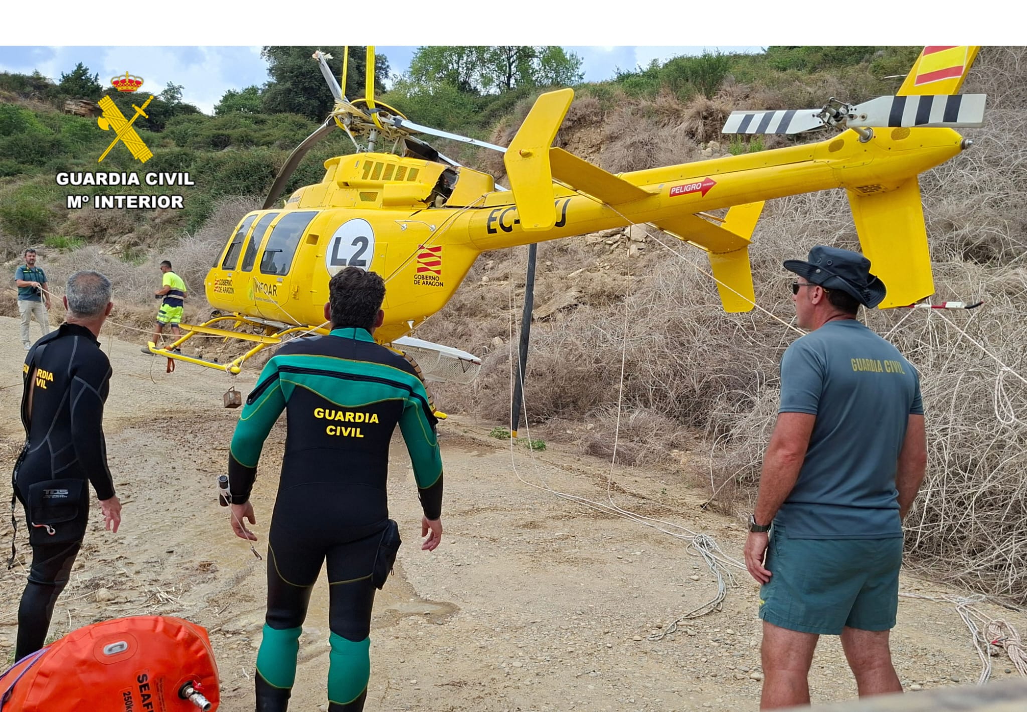 rescate helicoptero extinción accidentado 6