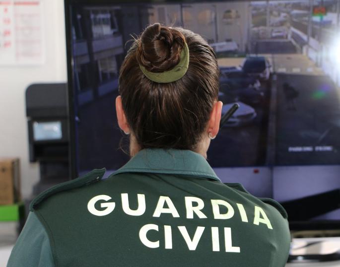 seis detenidos por hurtar moviles alta gama empresa valdemoro por mas millon