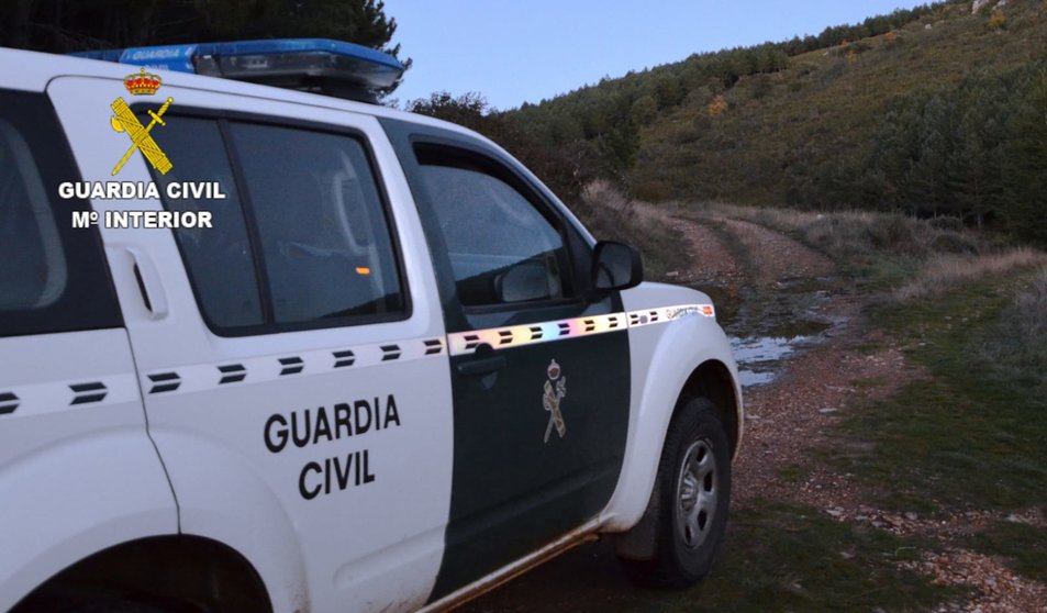 vehiculo guardia civil zamora