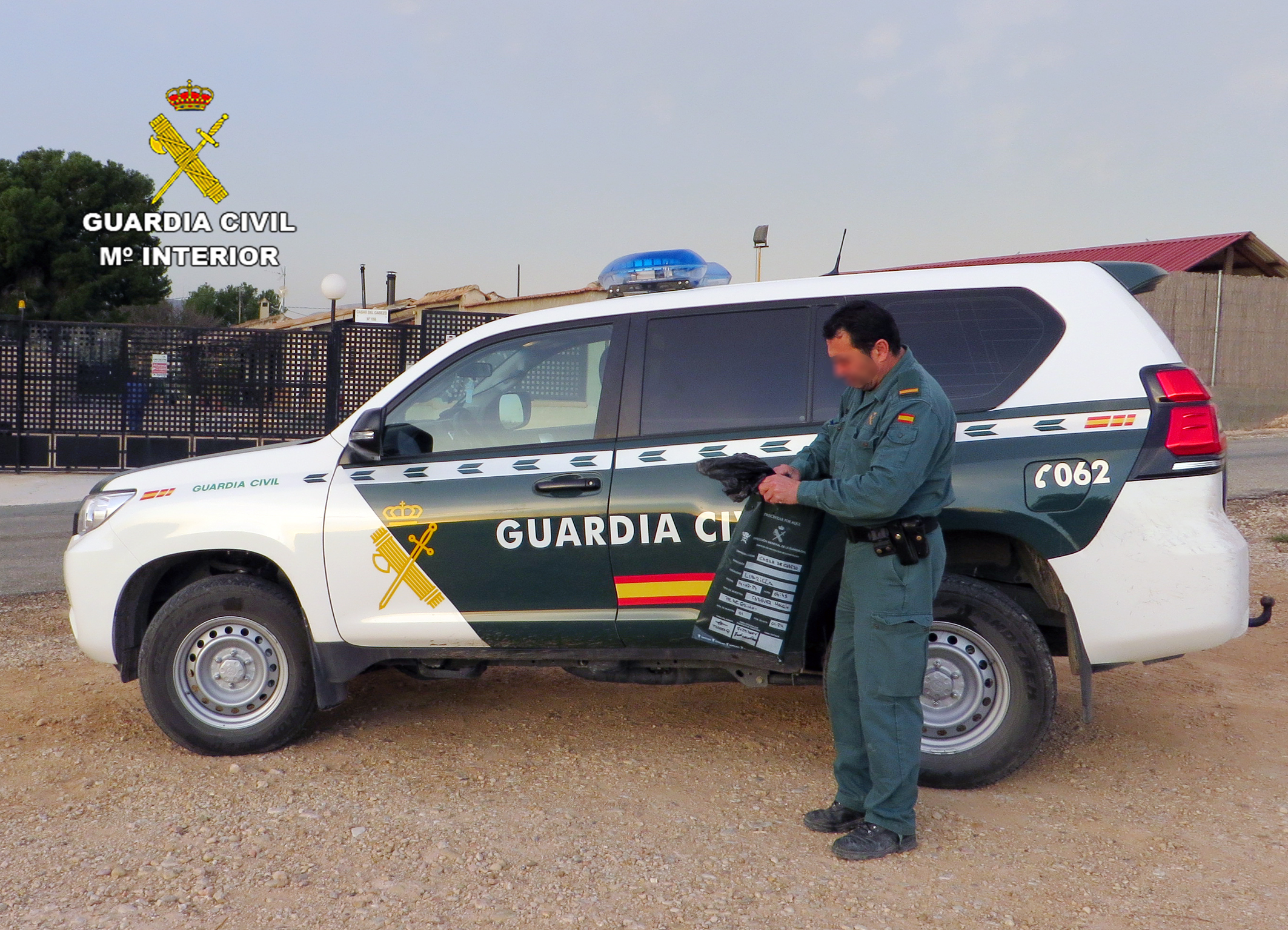 SEPRONA 20240304 INVESTIGADO HALCON MUERTO ALHAMA 02