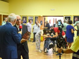 memorialmariajesuscarrascosa-inauguracionexposhistoriaguardiaciviltrajesyatuendosentrevistas1