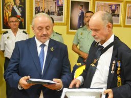 memorialmariajesuscarrascosa-inauguracionexposreyconautoryantoniomanceraintercambiopresentes