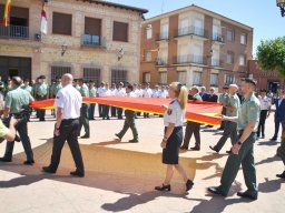 memorialmariajesuscarrascosa-izadadebandera5