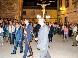 04-procesion-cristo-de-la-expiracion-villaescusa-llegada-parroquia-7