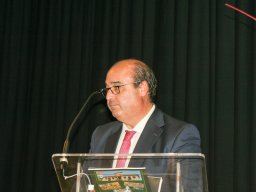 02-actocentral-presentador-IsaacPalomares3