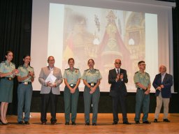 09-actocentral-DistincionesdeHonoralaConstancia6-pintorJOseManuelOtero